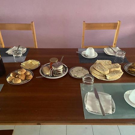 Bed and Breakfast Casa Ze & Sonia Portela Экстерьер фото